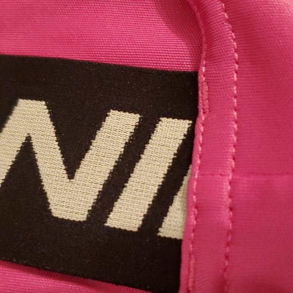 💓Nike Athletic Top - Picture 11 of 11